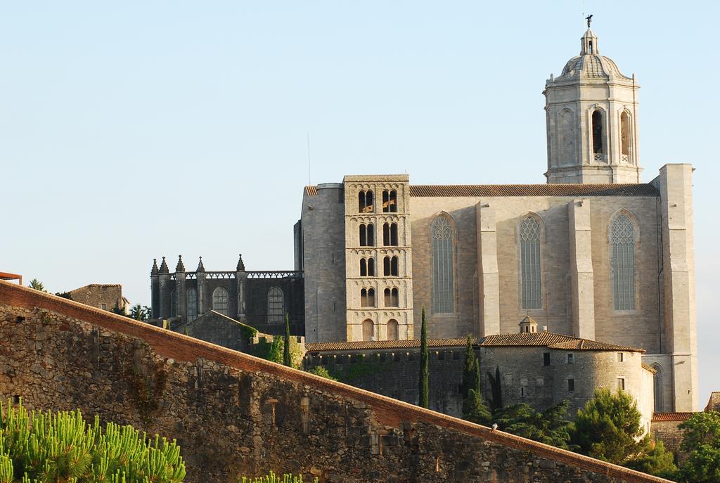 Villa Montjuic Girona Exteriér fotografie