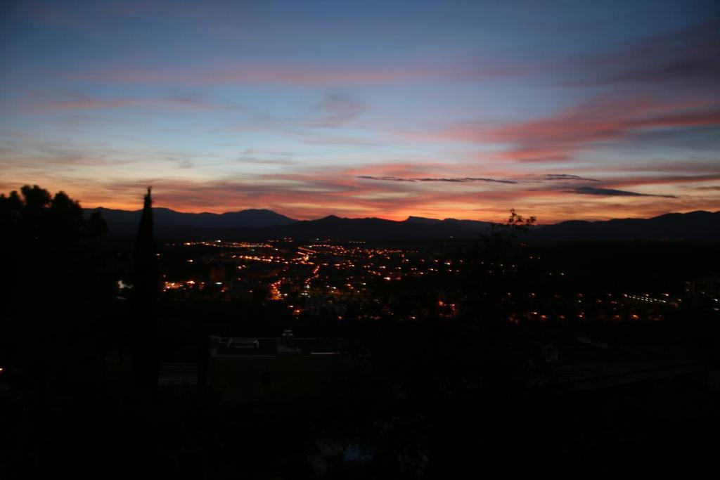 Villa Montjuic Girona Pokoj fotografie